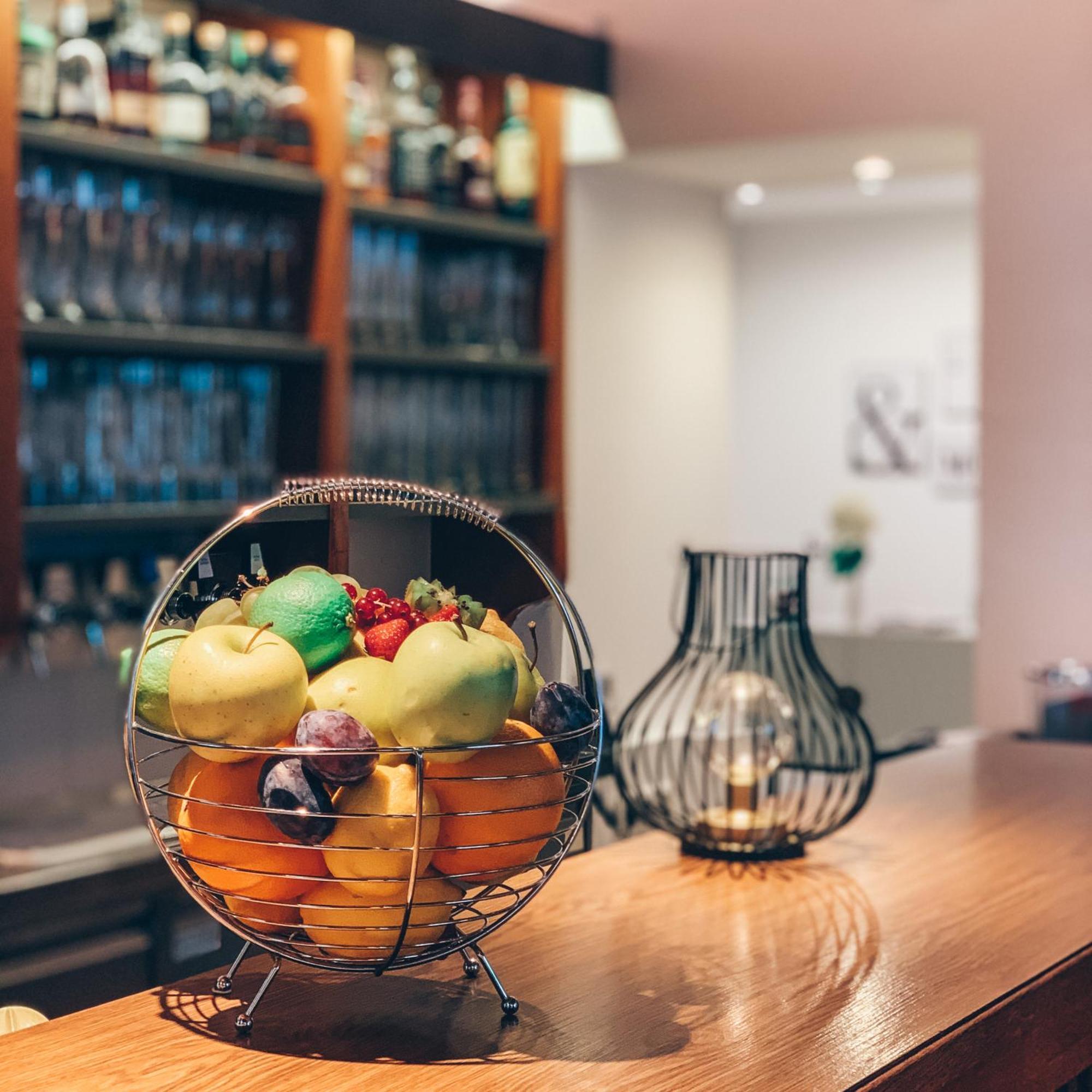 וולס Hotel Alexandra מראה חיצוני תמונה
